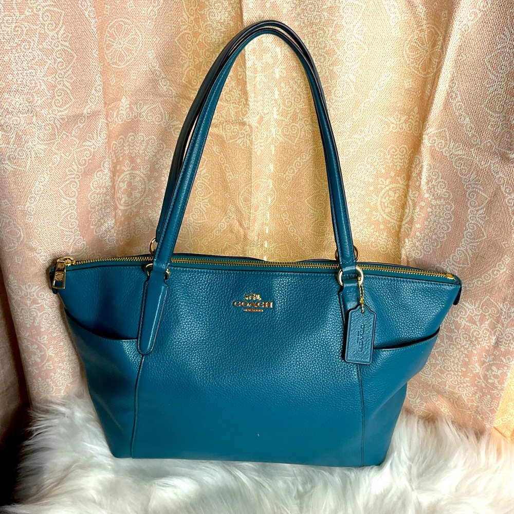 Coach Ava Pebbled Leather Tote